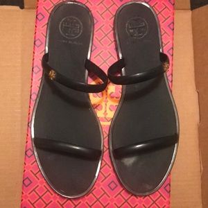 Tory Burch rubber sandal size 6